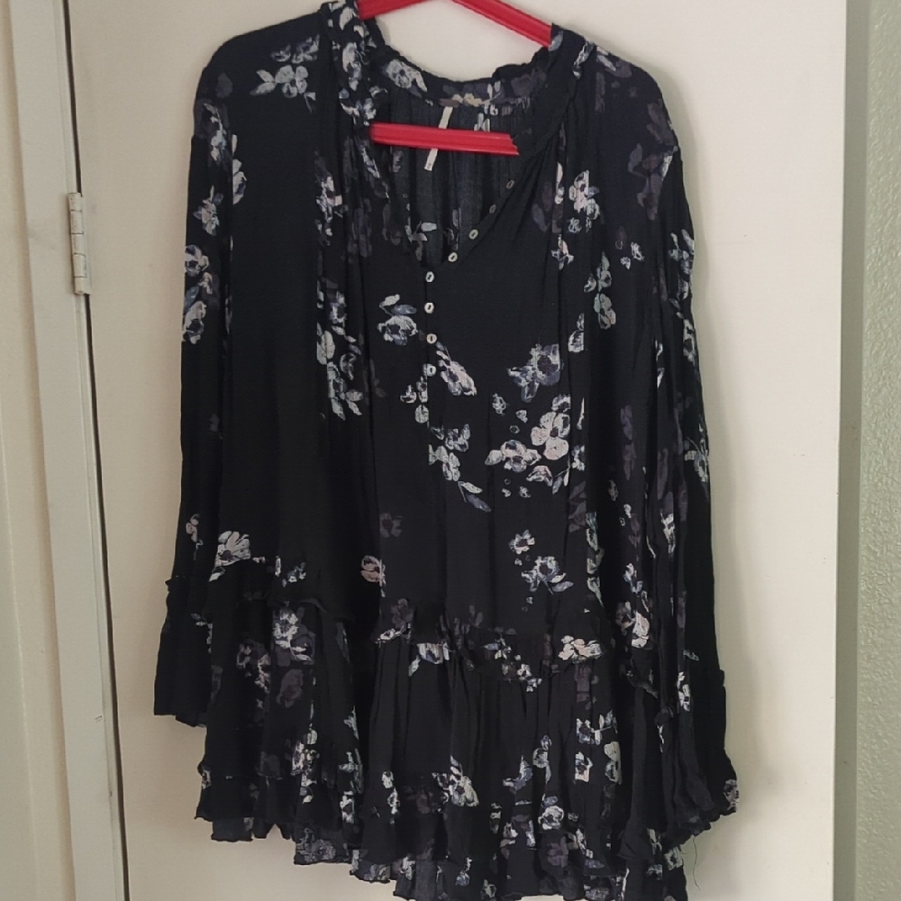 Free People Black And White Floral Gazi Baby Doll Flouncy Long Sleeved Dress M
